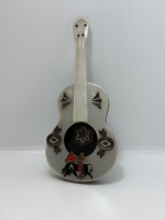 DEKORATİF MİNİATÜR GİTAR FORMUNDA OBJE