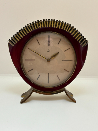 UWS (Uhrenwerk Schwarzwald GmbH) Masa Saati