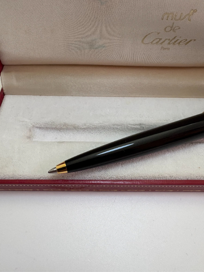 Cartier Trinity Tükenmez Kalem