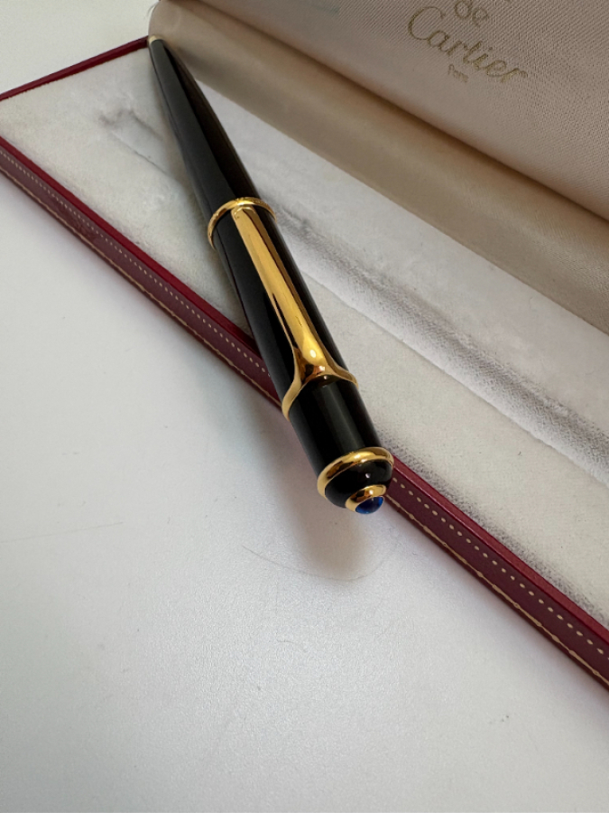 Cartier Trinity Tükenmez Kalem