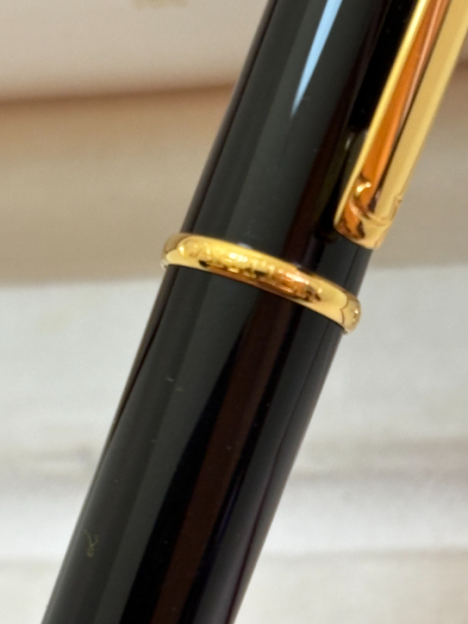 Cartier Trinity Tükenmez Kalem