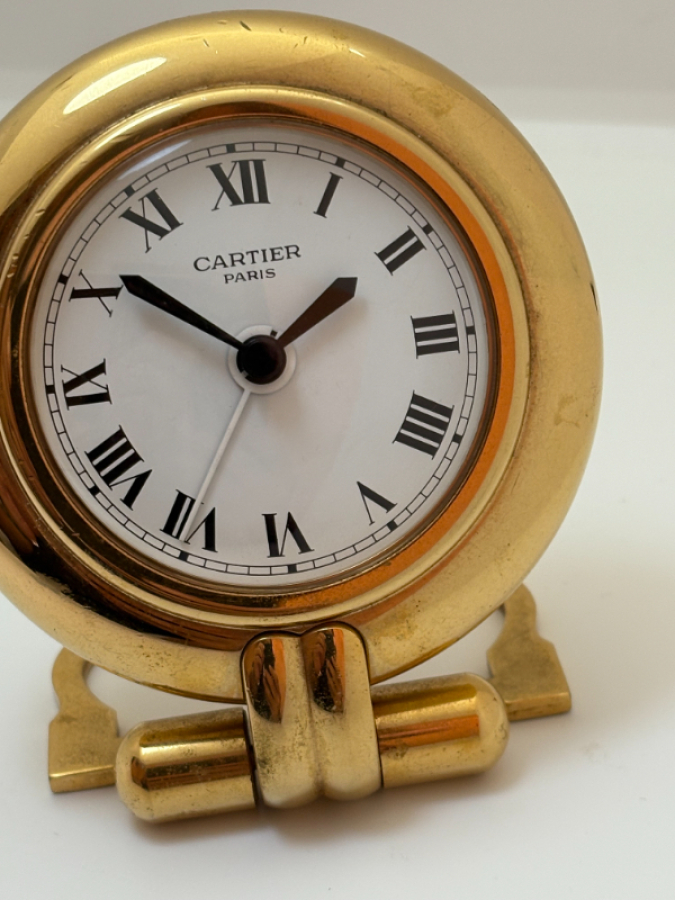 Cartier Gorgeous masa saati