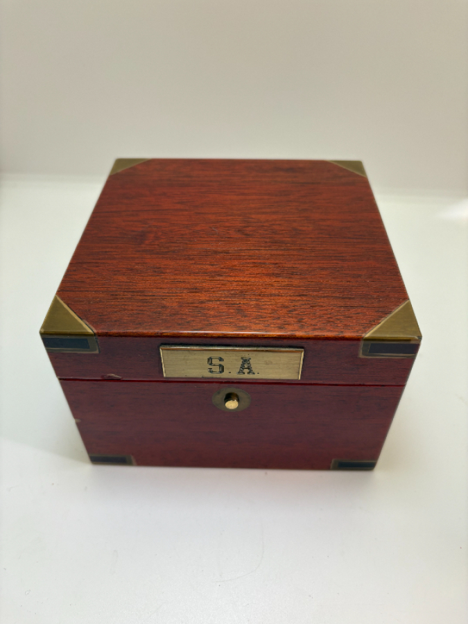 Corum Admiral Cup Tekne Saati