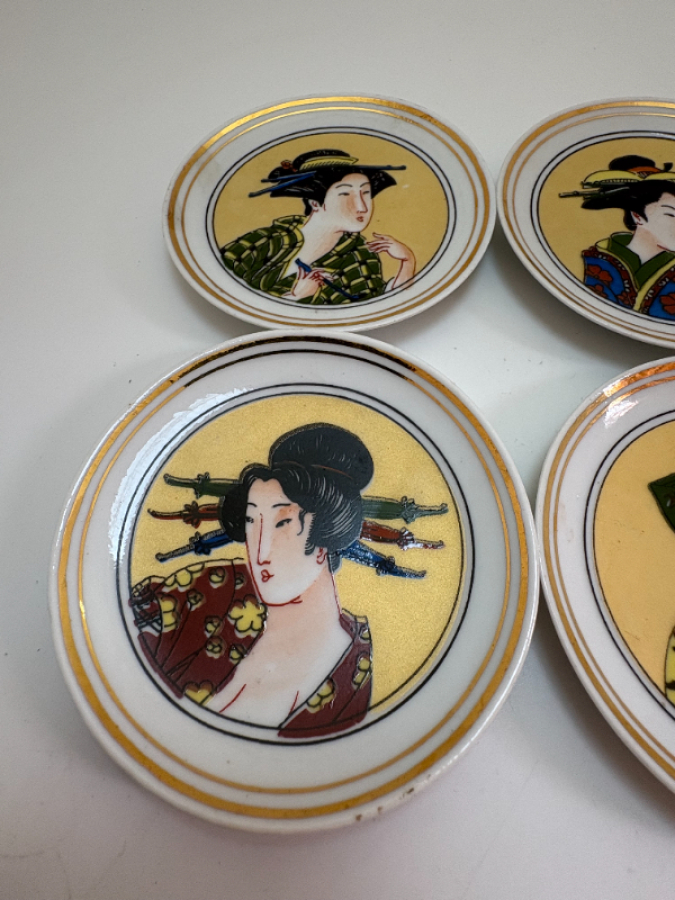 Japon Porselen Tabaklar