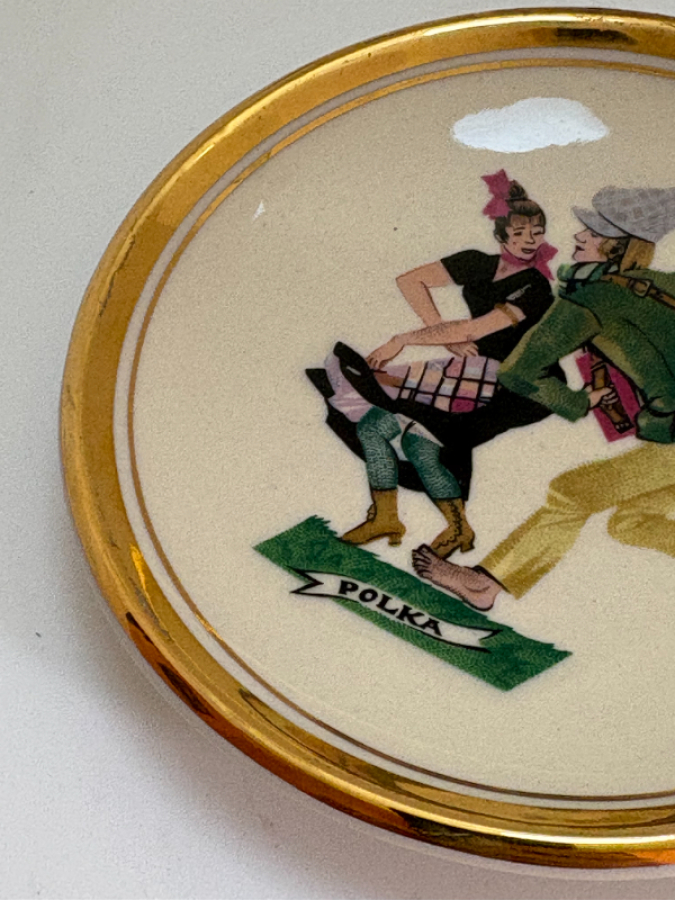Polka Dansı Porselen 