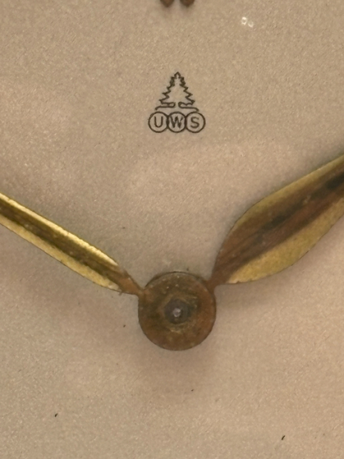 UWS (Uhrenwerk Schwarzwald GmbH) Masa Saati