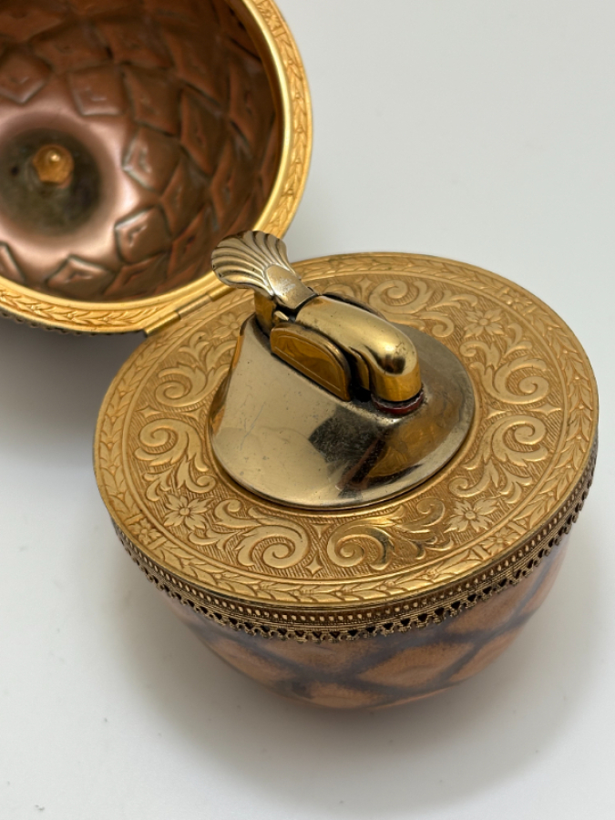 Ananas Masa Çakmağı