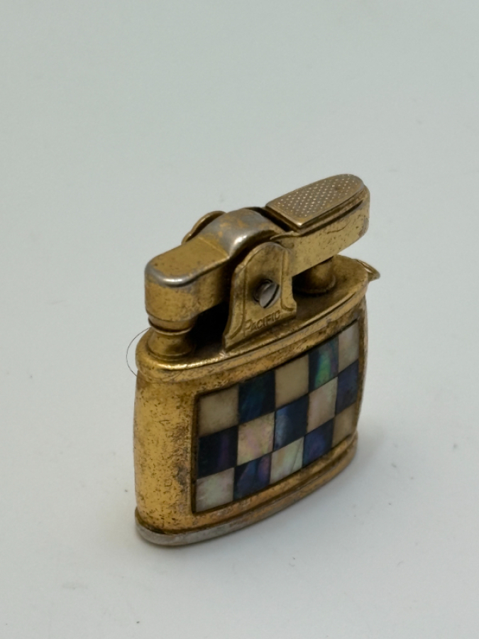 Sedefli Altın Kaplama Çakmak