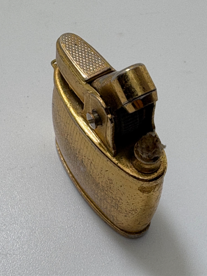 Sedefli Altın Kaplama Çakmak