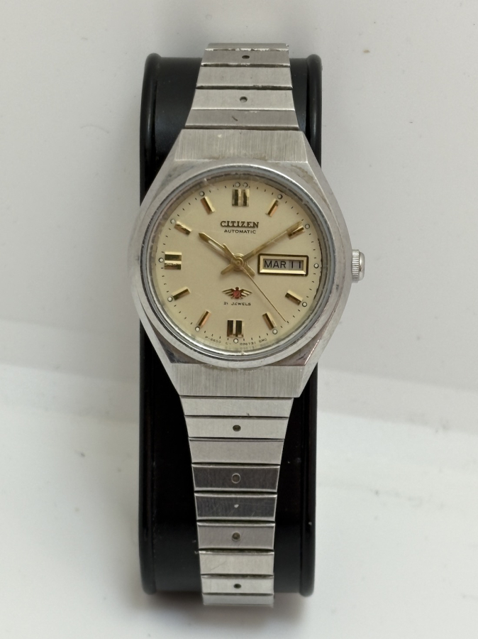 Citizen Day Date Bayan