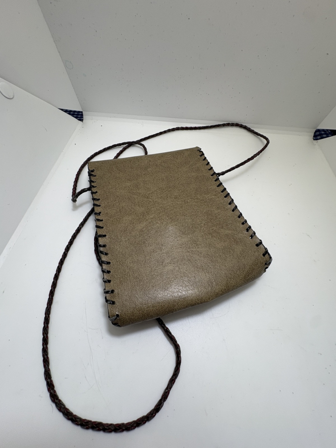 EL YAPIMI DERİ ÇANTA