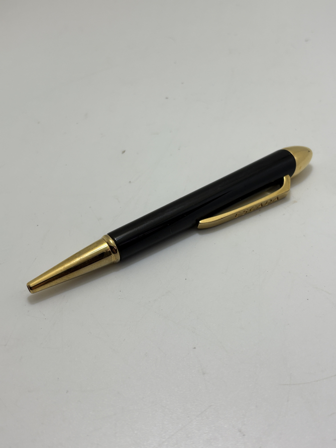 ESCADA SİYAH–ALTIN DETAYLI TÜKENMEZ KALEM