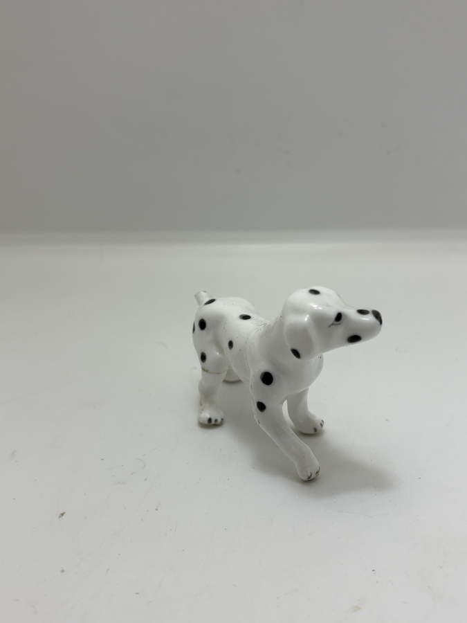 PORSELEN DALMAÇYALI KÖPEK FİGÜRÜ