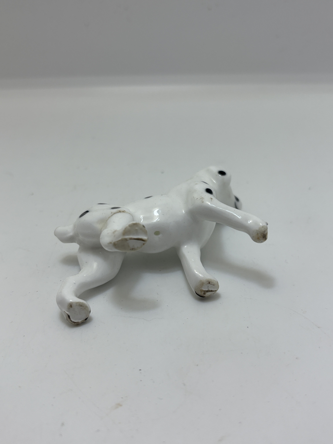 PORSELEN DALMAÇYALI KÖPEK FİGÜRÜ