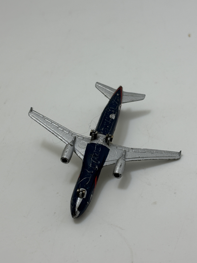 BRITISH AIRWAYS METAL YOLCU UÇAĞI MAKETİ