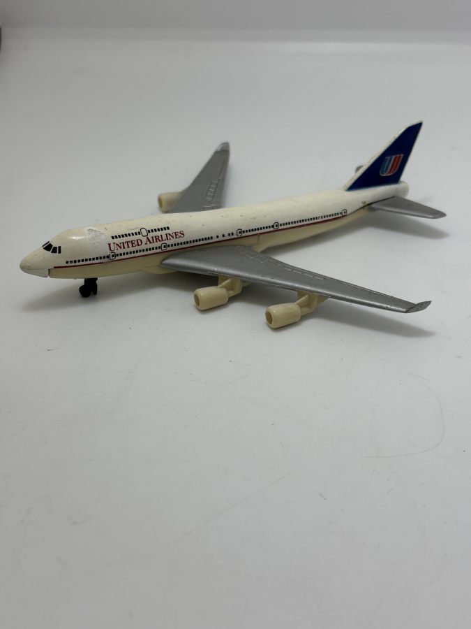 UNITED AIRLINES METAL YOLCU UÇAĞI MAKETİ