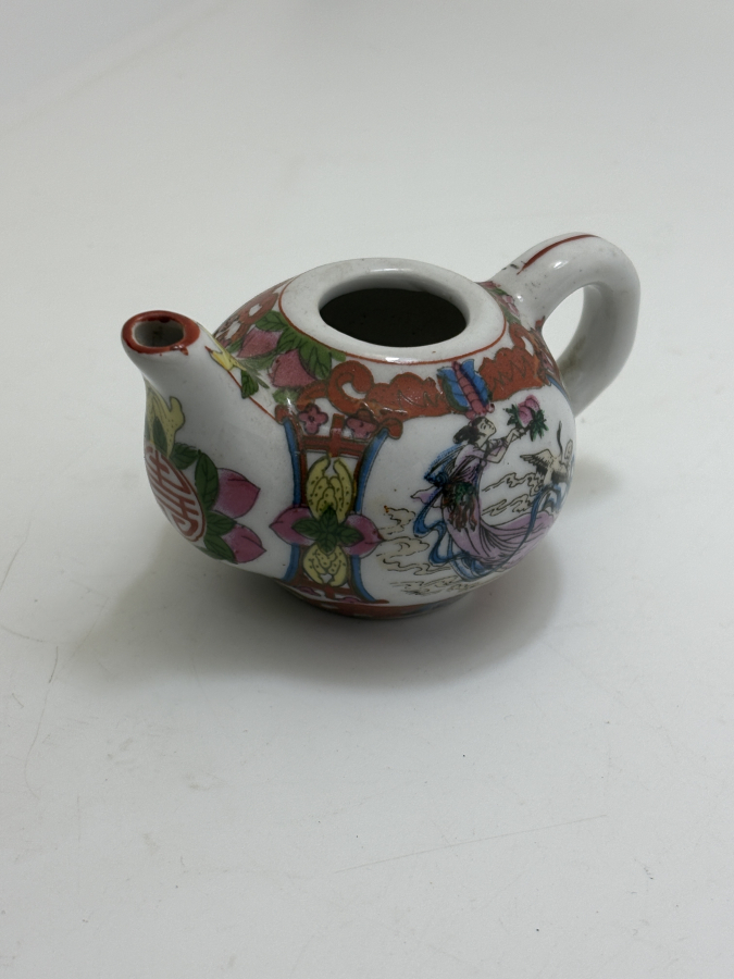 EL BOYAMASI PORSELEN DEMLİK 