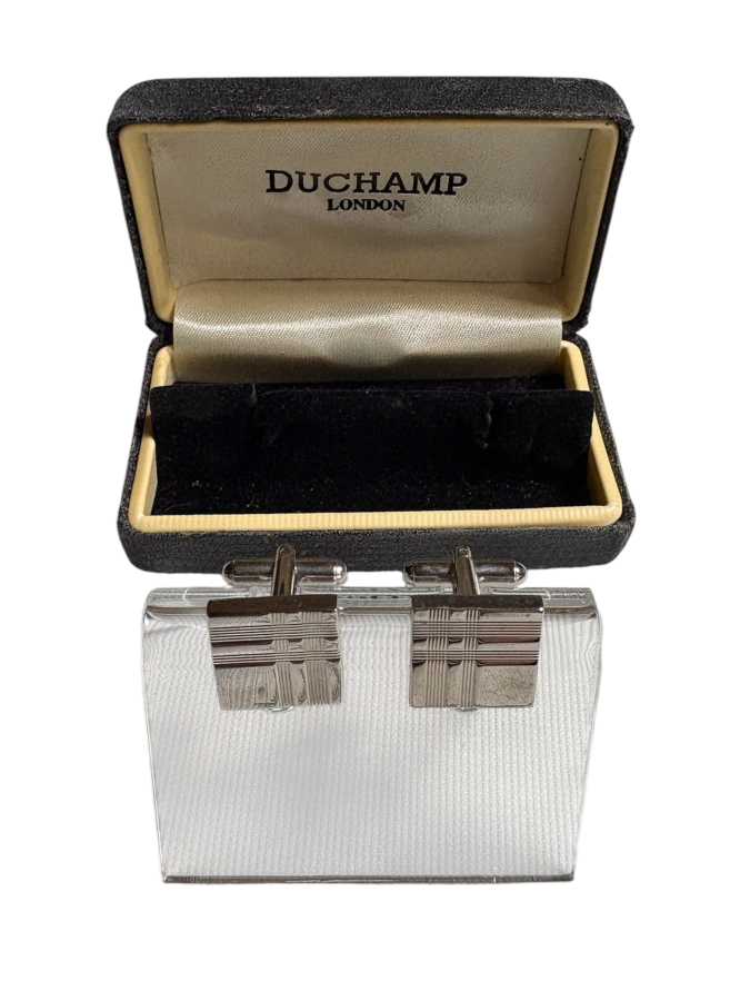 Geometrik Desenli Metal Kol Düğmesi 